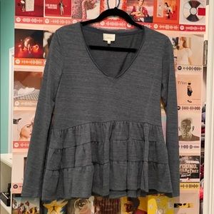 RUFFLE LONG SLEEVE TOP